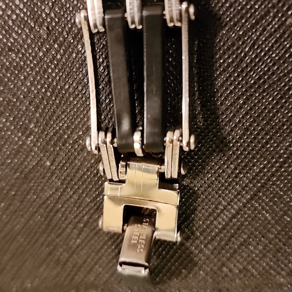 Stainless Steel & Black Rubber Unisex Bracelet - Picture 6 of 8